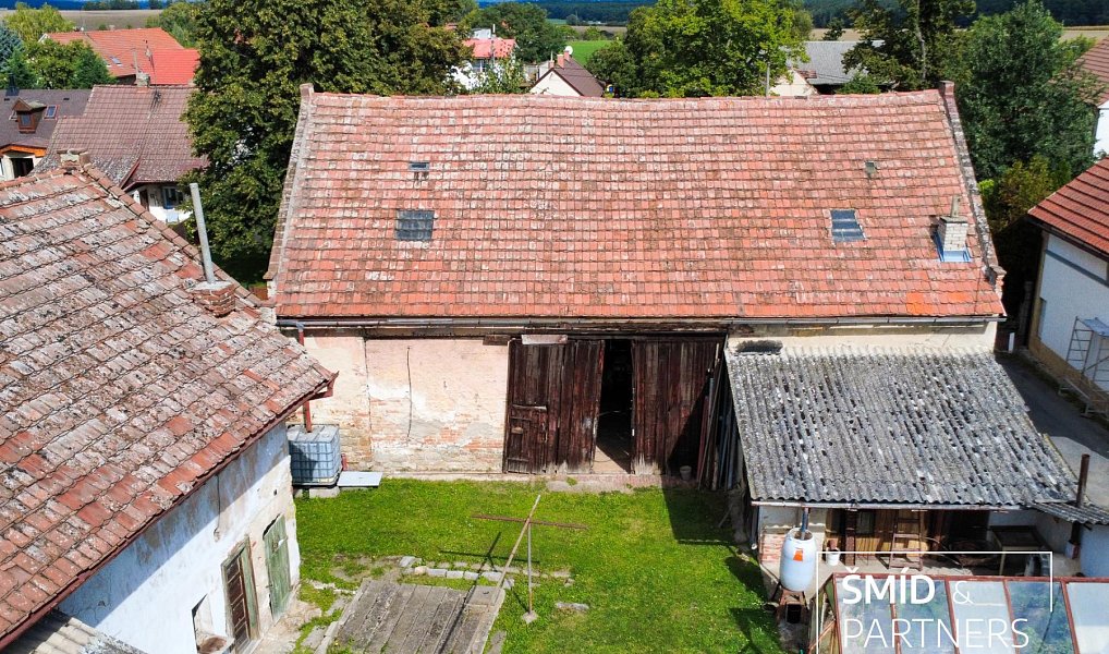 Prodej domu 175 m² s pozemkem 879 m², Chrást – náhled fotky 3