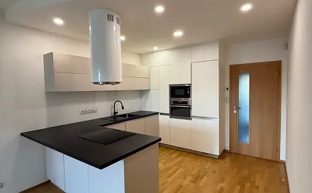 Pronájem bytu 4+kk 101 m²