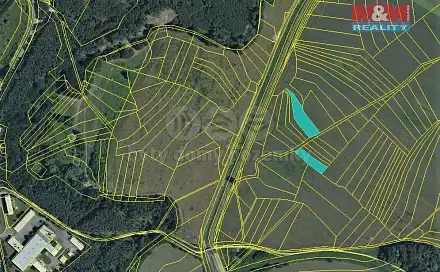 Prodej pole 4 305 m², Bzenec, okres Hodonín