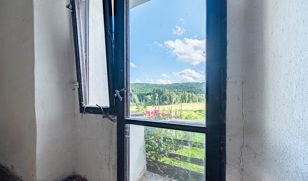 Prodej domu 408 m² s pozemkem 715 m², Vacov – náhled fotky 14