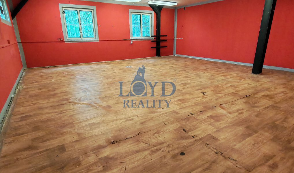 Pronájem skladovacích prostor 662 m², Karlovy Vary – náhled fotky 8
