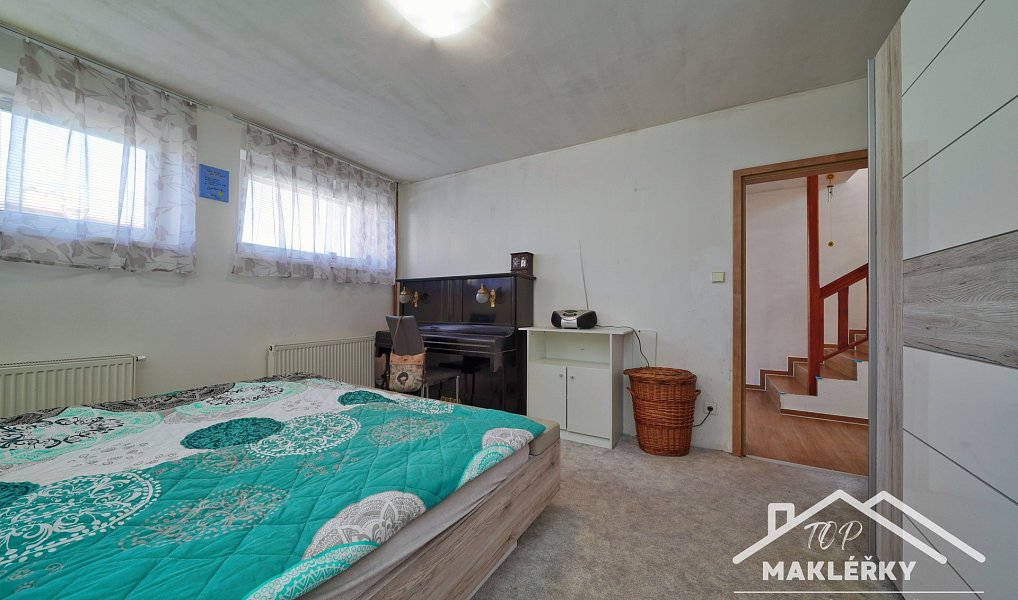 Prodej domu 186 m² s pozemkem 568 m², Zásmuky – náhled fotky 15