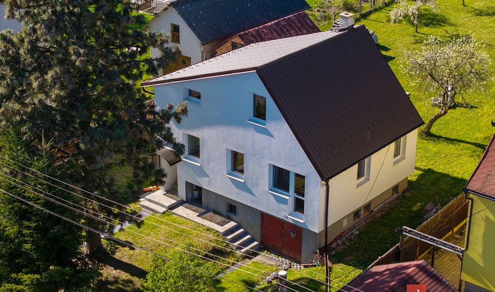 Prodej domu 142 m² s pozemkem 995 m², Strašice – náhled fotky 3