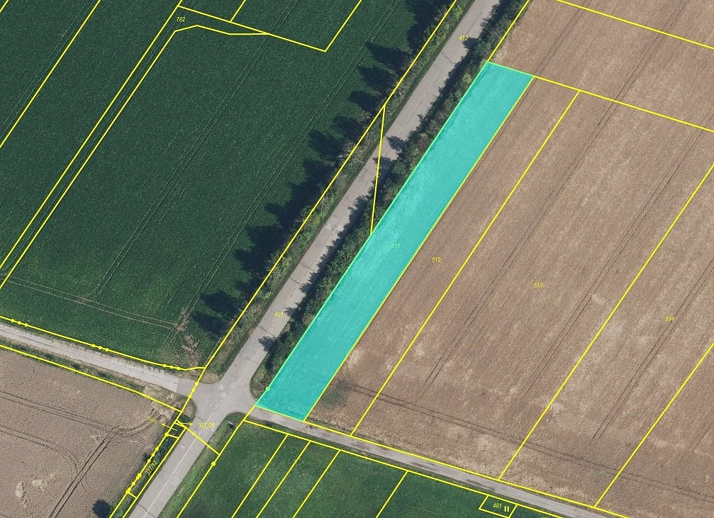 Prodej pole 2 481 m²