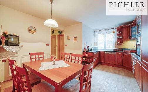 Prodej bytu 3+1 124 m², Klatovy - Luby