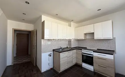 Prodej bytu 1+1 40 m², Dřínovská, Chomutov