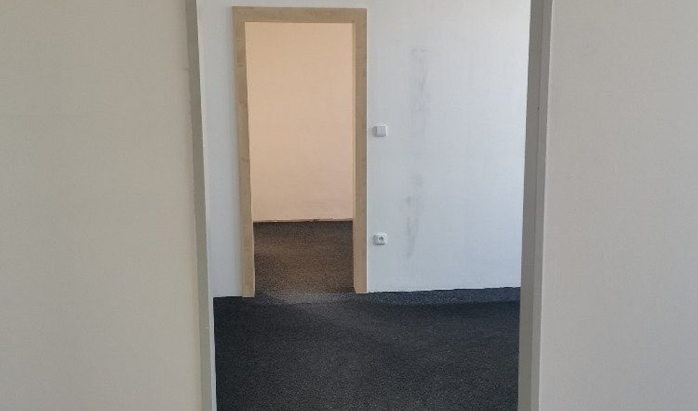 Pronájem obchodních prostor 17 m², Hradec Králové – náhled fotky 10