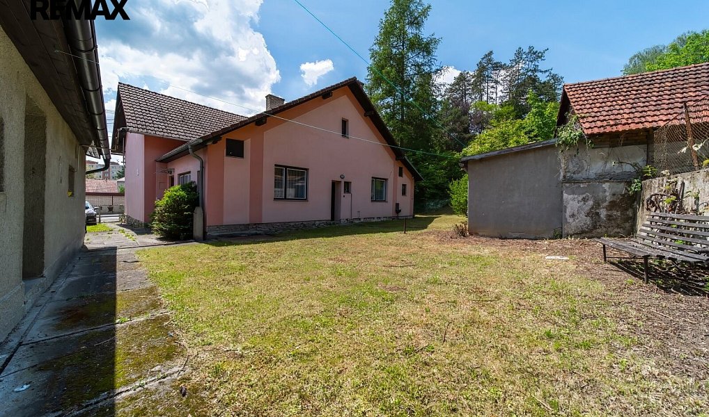 Prodej domu 362 m² s pozemkem 1 423 m², Vizovice – náhled fotky 5