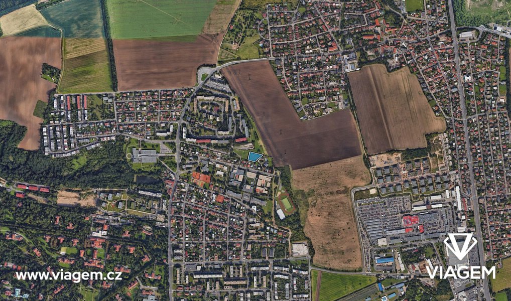 Prodej stavebního pozemku 2 300 m², Praha – náhled fotky 8