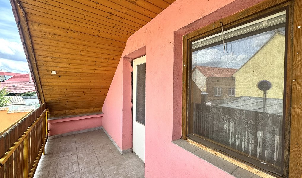 Prodej domu 140 m² s pozemkem 217 m², Kuchařovice – náhled fotky 20