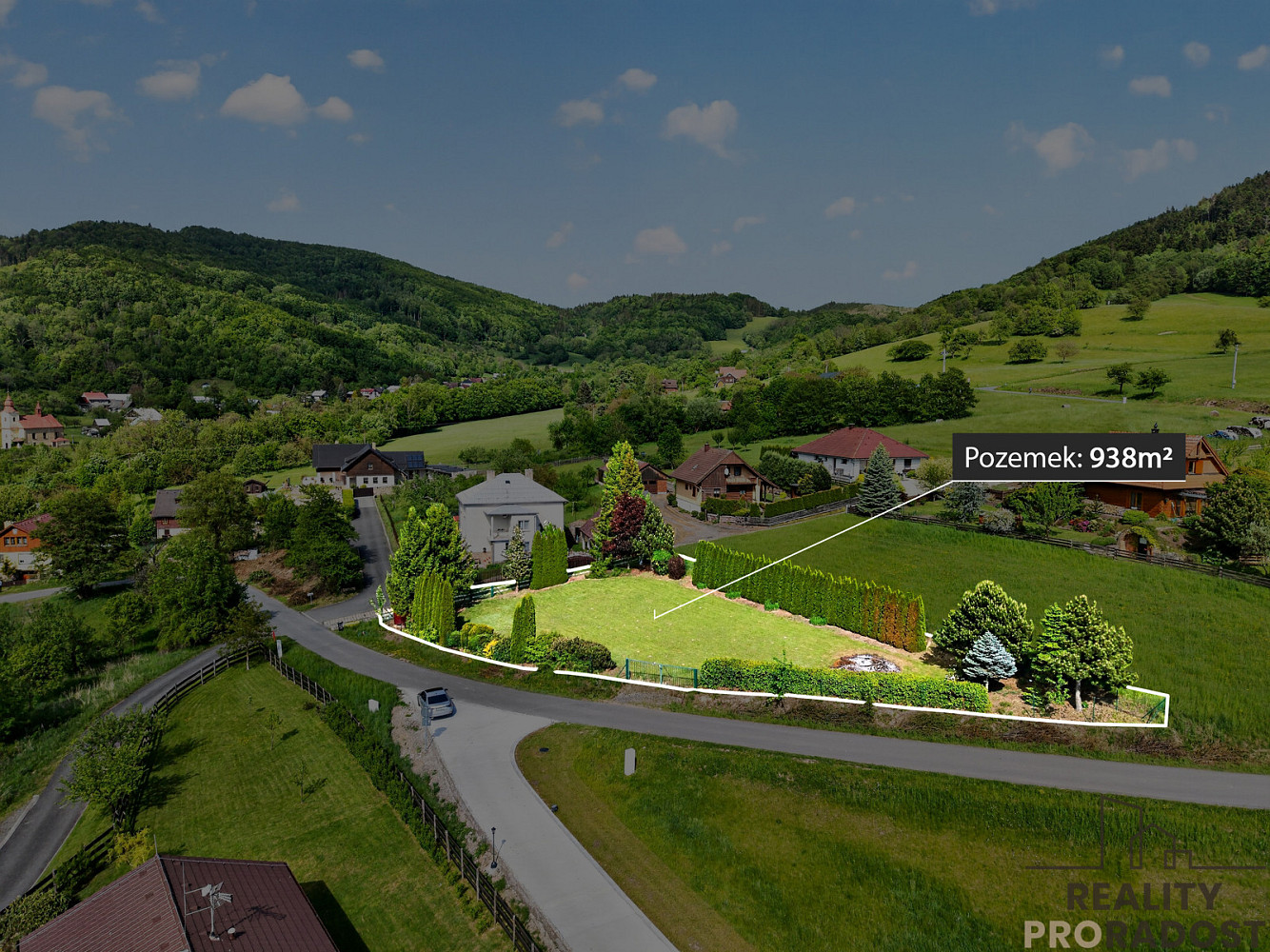 Prodej stavebního pozemku 938 m² – fotografie 5