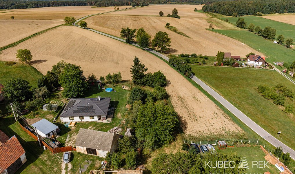 Prodej stavebního pozemku 1 342 m², Dírná – náhled fotky 6