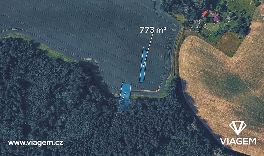 Prodej pole 1 561 m², Valašské Meziříčí – náhled fotky 2