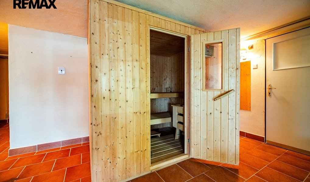Prodej domu 412 m² s pozemkem 1 060 m², Doksy – náhled fotky 24