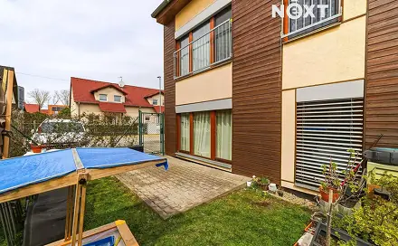 Prodej bytu 3+kk 60 m², Květnice, okres Praha-východ