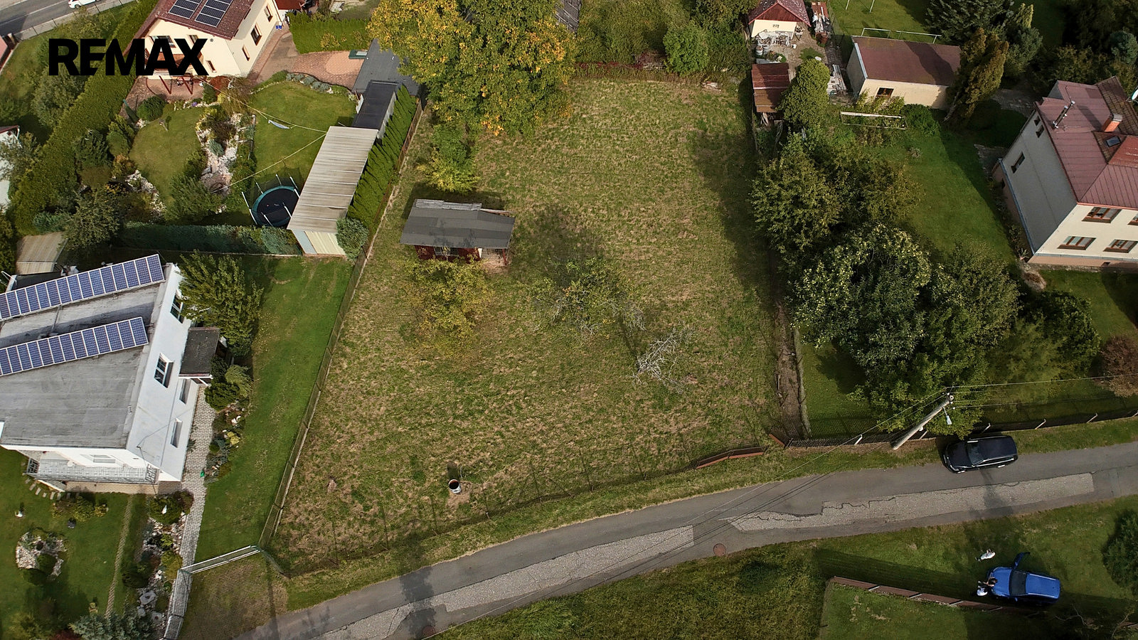 Prodej stavebního pozemku 1 004 m² – fotografie 4