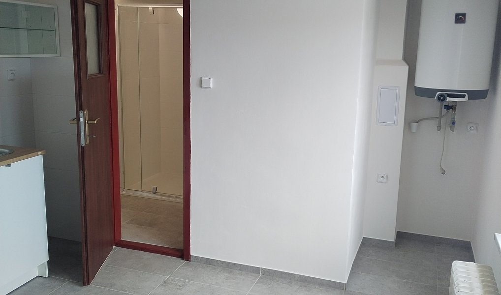 Pronájem bytu 2+kk 52 m², Pardubice – náhled fotky 2