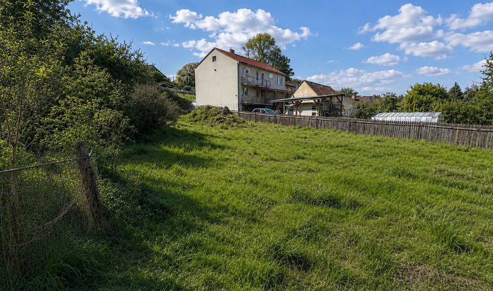 Prodej stavebního pozemku 1 075 m², Ledenice – náhled fotky 4