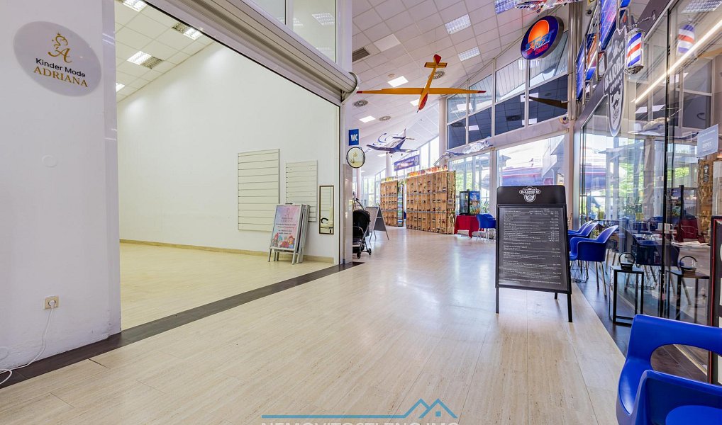 Pronájem obchodních prostor 27 m², Chvalovice – náhled fotky 4