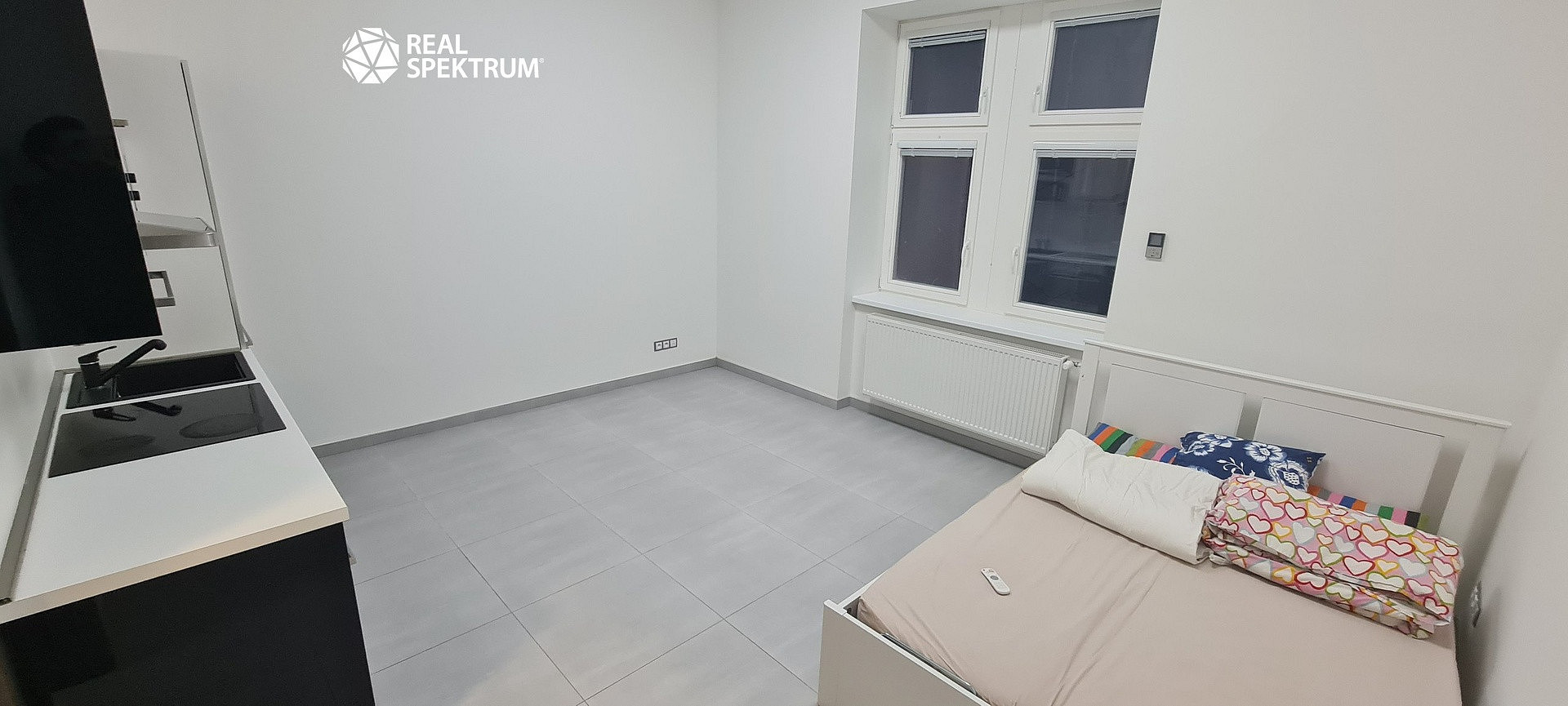 Pronájem bytu 1+kk 28 m² — photo 3