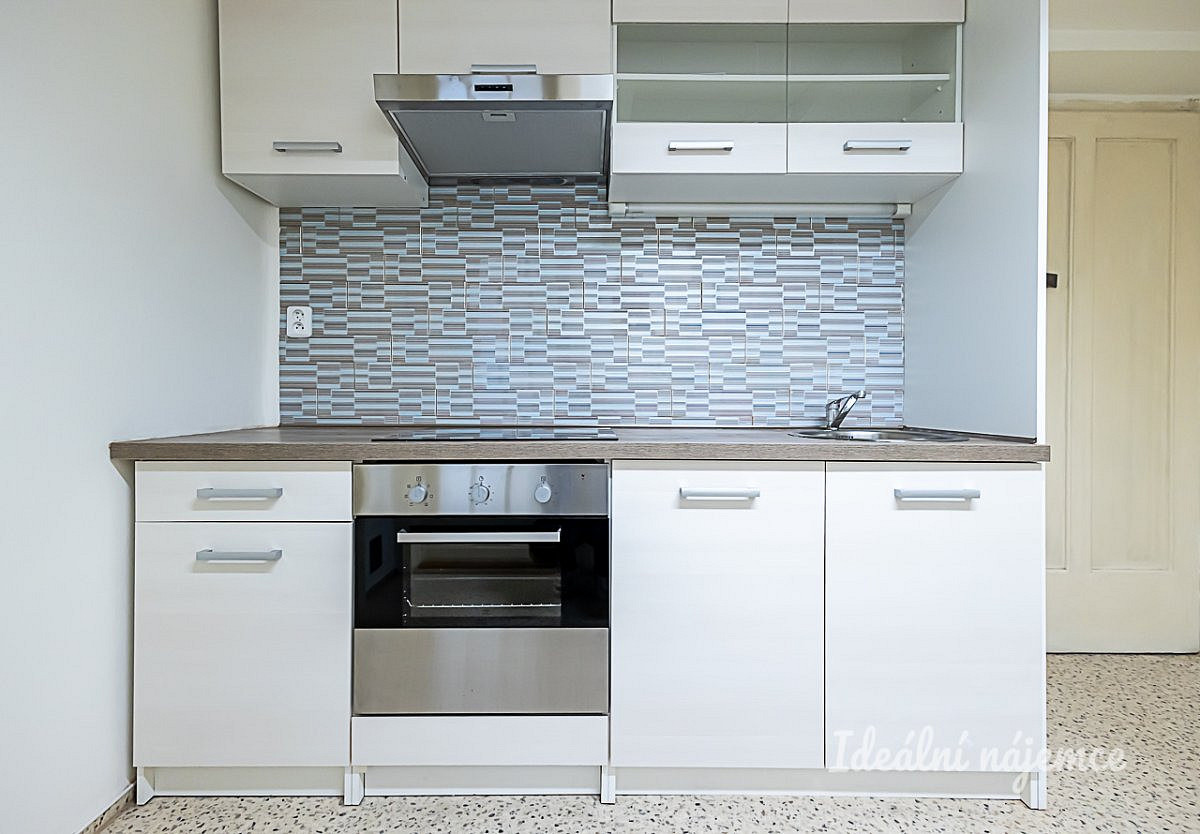 Pronájem bytu 2+kk 49 m² – fotografie 4