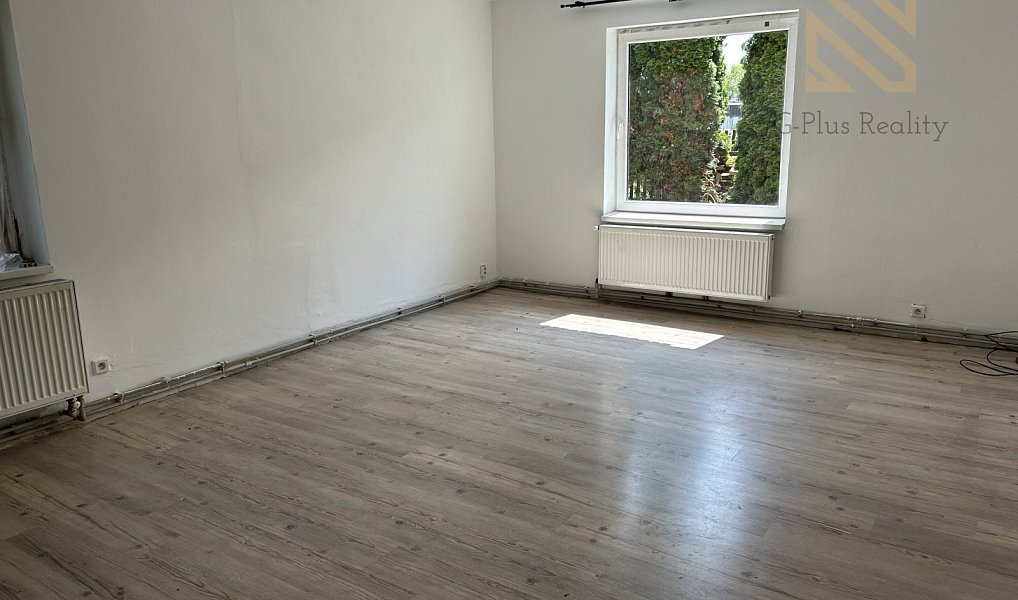 Prodej domu 196 m² s pozemkem 1 929 m², Lukavec – náhled fotky 23