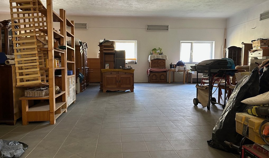 Prodej skladovacích prostor 300 m², Planá – náhled fotky 5