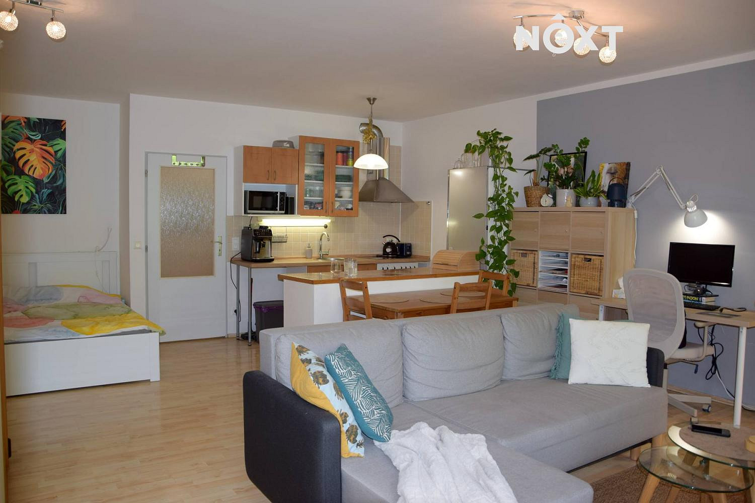 Pronájem bytu 1+kk 48 m² — photo 2