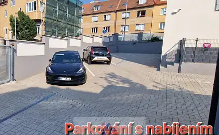Nájem, 4 parkovací stání, 15 m2, praha 5, motol