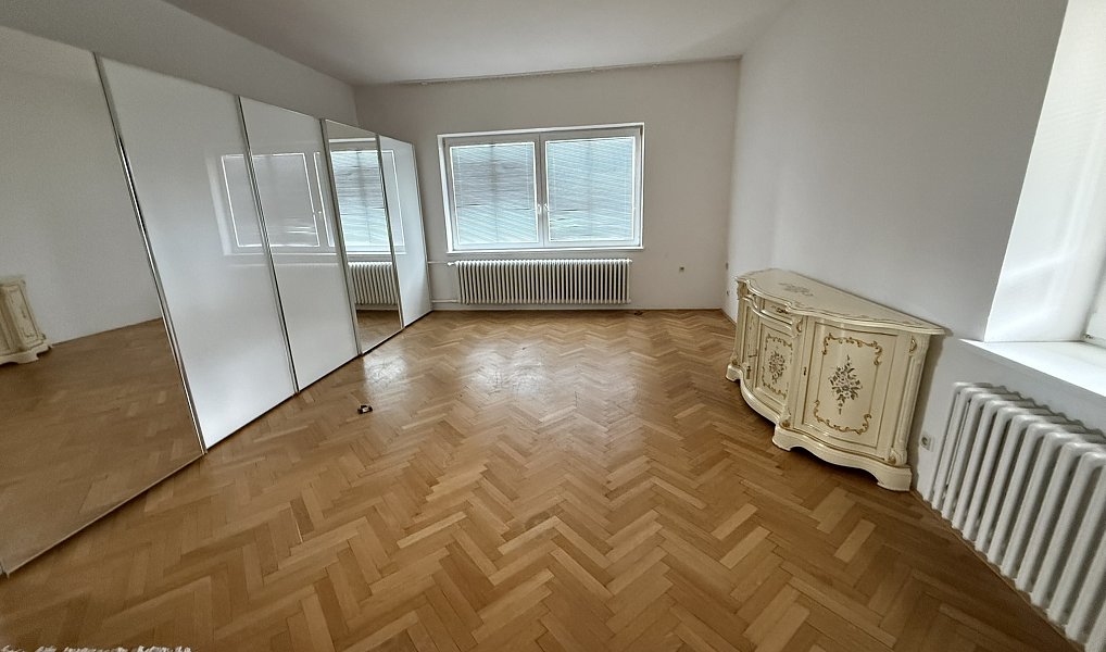 Prodej vily 300 m² s pozemkem 838 m², Prostějov – náhled fotky 11