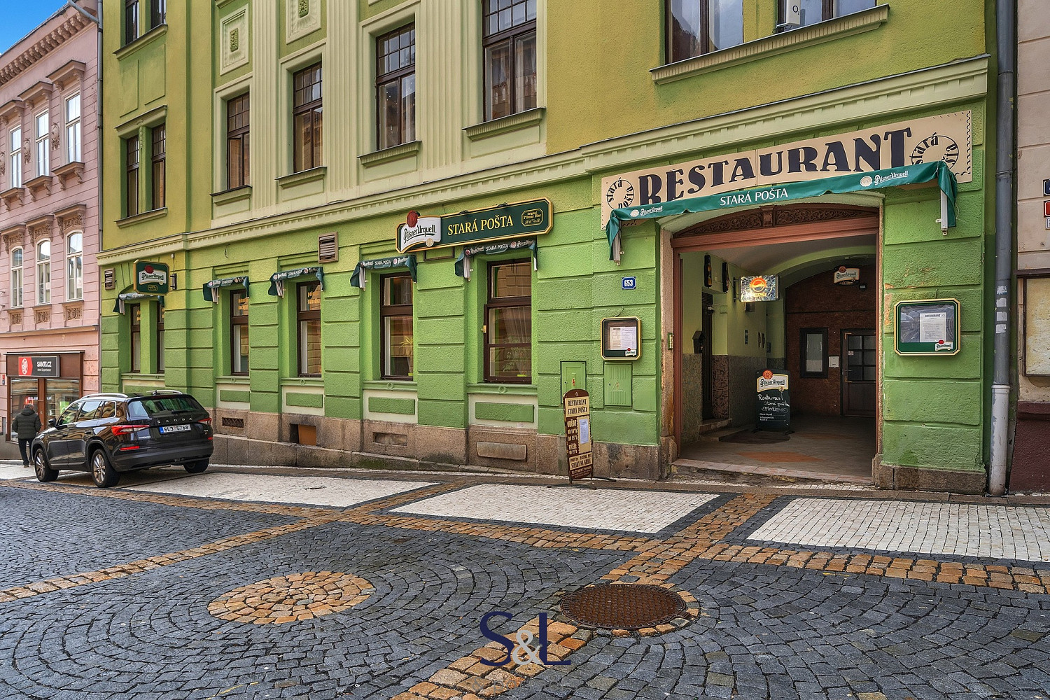 Prodej nájemního domu, činžáku 1 000 m² — photo 4