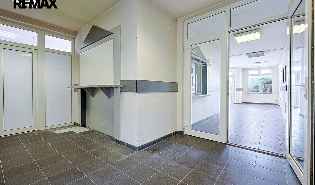 Pronájem obchodních prostor 150 m², Plzeň – náhled fotky 5