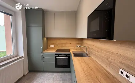 Pronájem bytu 3+1 70 m², Poděbradova, Modřice, okres Brno-venkov