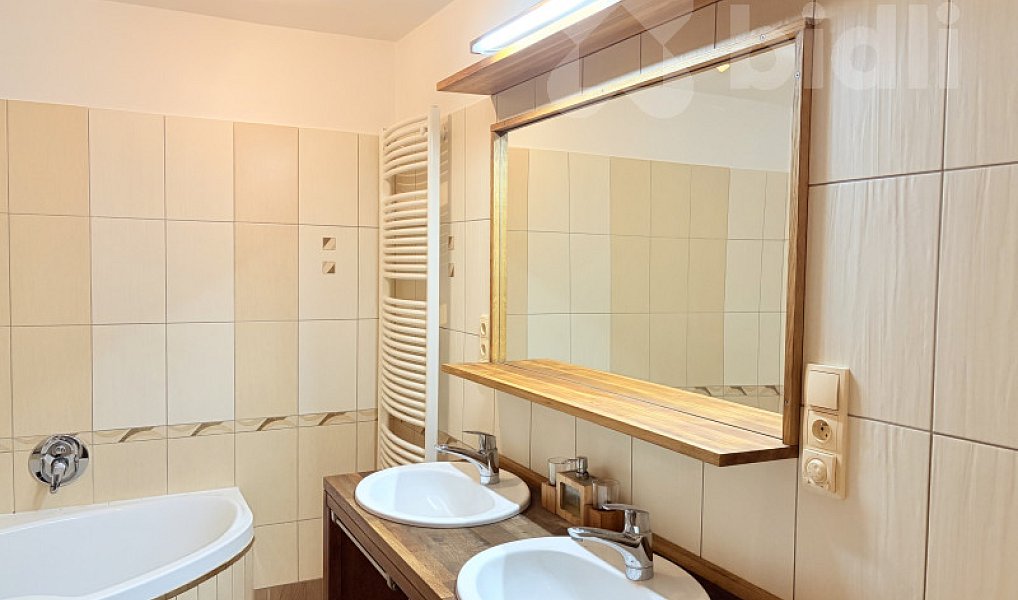 Pronájem bytu 4+1 100 m², Černošice – náhled fotky 14