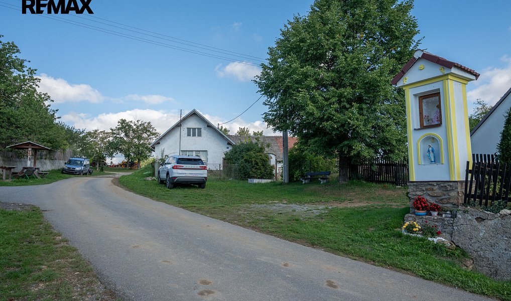 Prodej domu 222 m² s pozemkem 2 923 m², Mladá Vožice – náhled fotky 27