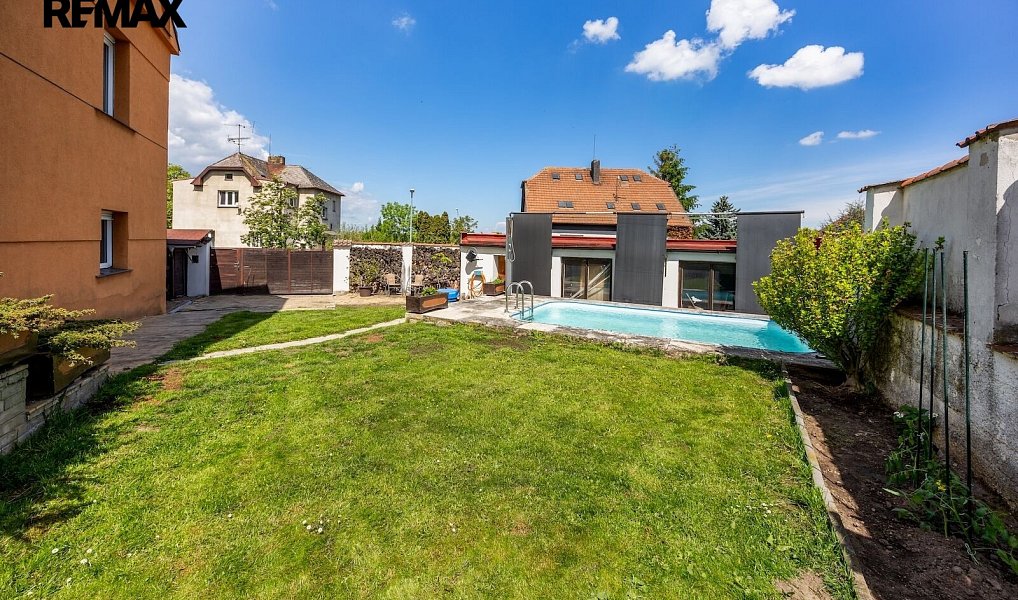 Prodej domu 246 m² s pozemkem 376 m², Praha – náhled fotky 22