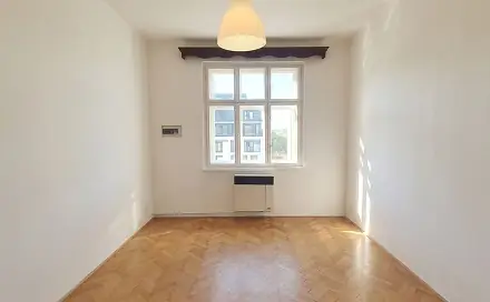 Pronájem bytu 2+1 61 m², Hartigova, Praha 3 - Žižkov