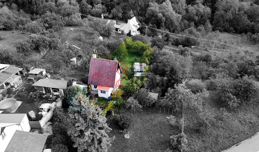 Prodej zahrady 901 m², Újezdec – náhled fotky 3