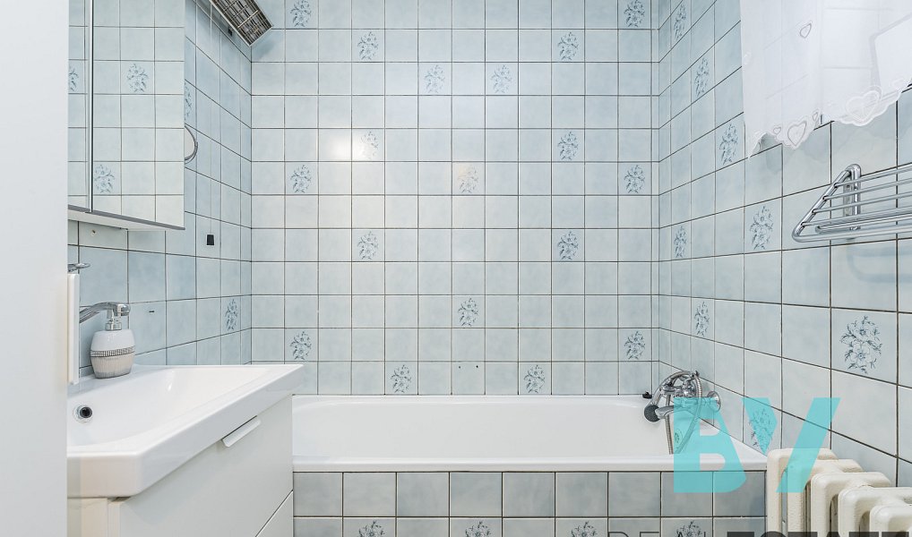 Prodej domu 308 m² s pozemkem 731 m², Praha – náhled fotky 20