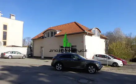 Prodej domu 300 m² s pozemkem 400 m², Gagarinova, Znojmo
