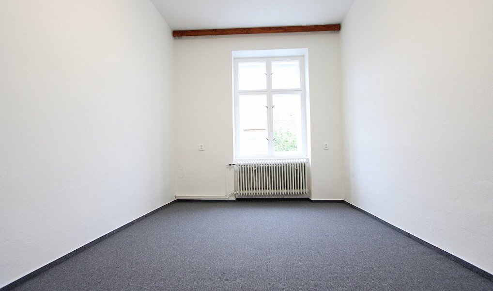 Pronájem bytu 2+kk 36 m², Boskovice – náhled fotky 3