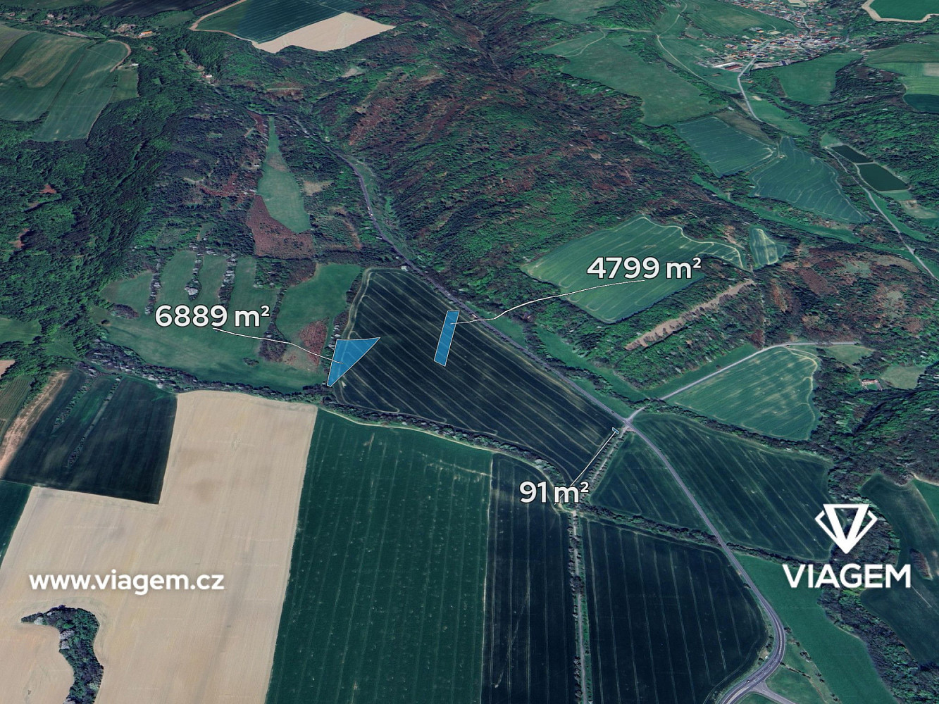 Prodej pole 1 019 m²