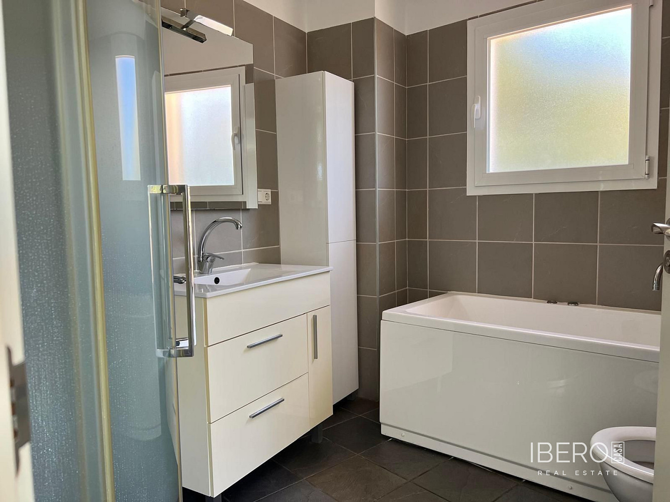 Prodej domu 160 m² s pozemkem 1 172 m² - Más