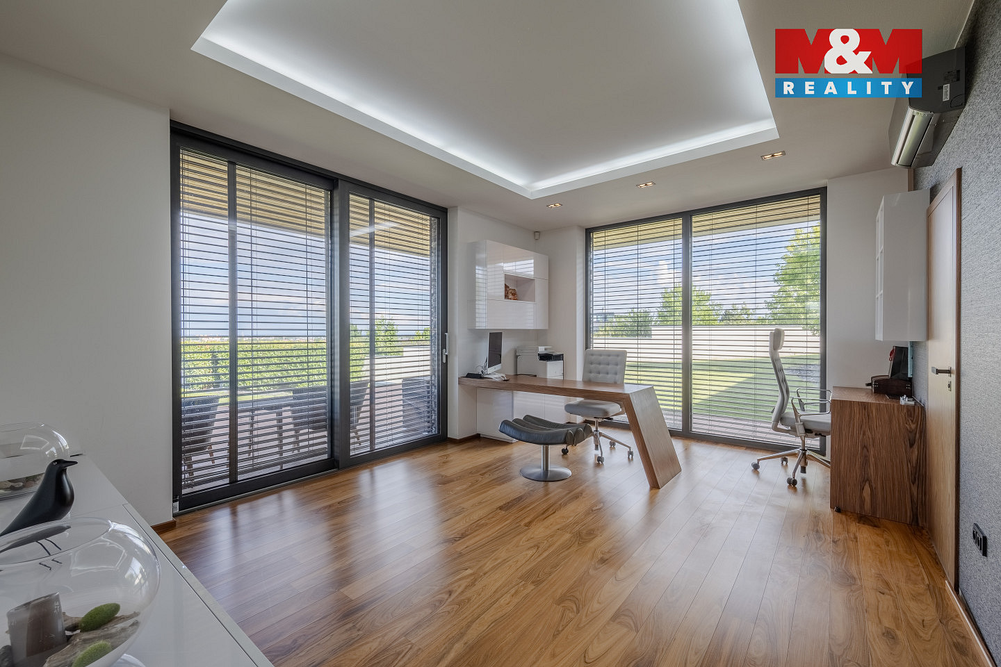Pronájem domu 276 m² s pozemkem 3 217 m² — photo 2