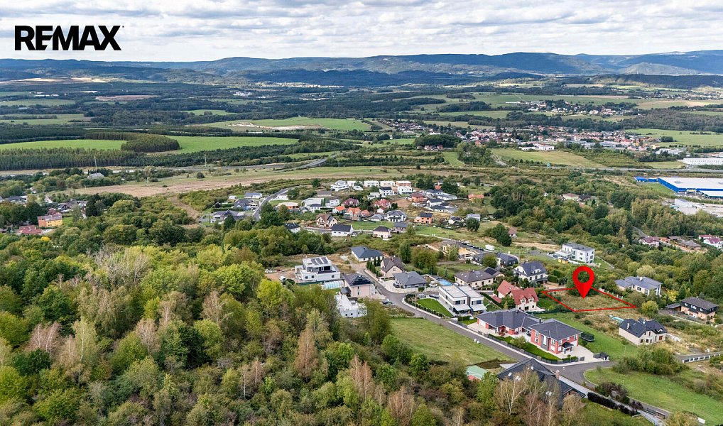 Prodej stavebního pozemku 1 432 m², Jenišov – náhled fotky 18