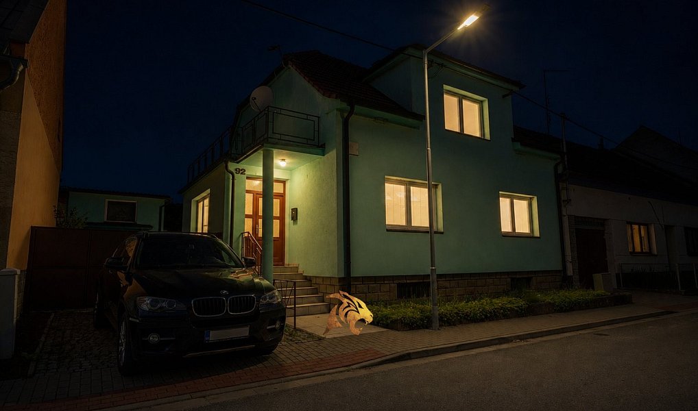 Prodej domu 280 m² s pozemkem 662 m², Sušice – náhled fotky 2