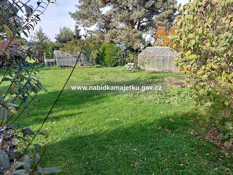 Prodej pozemku 701 m²