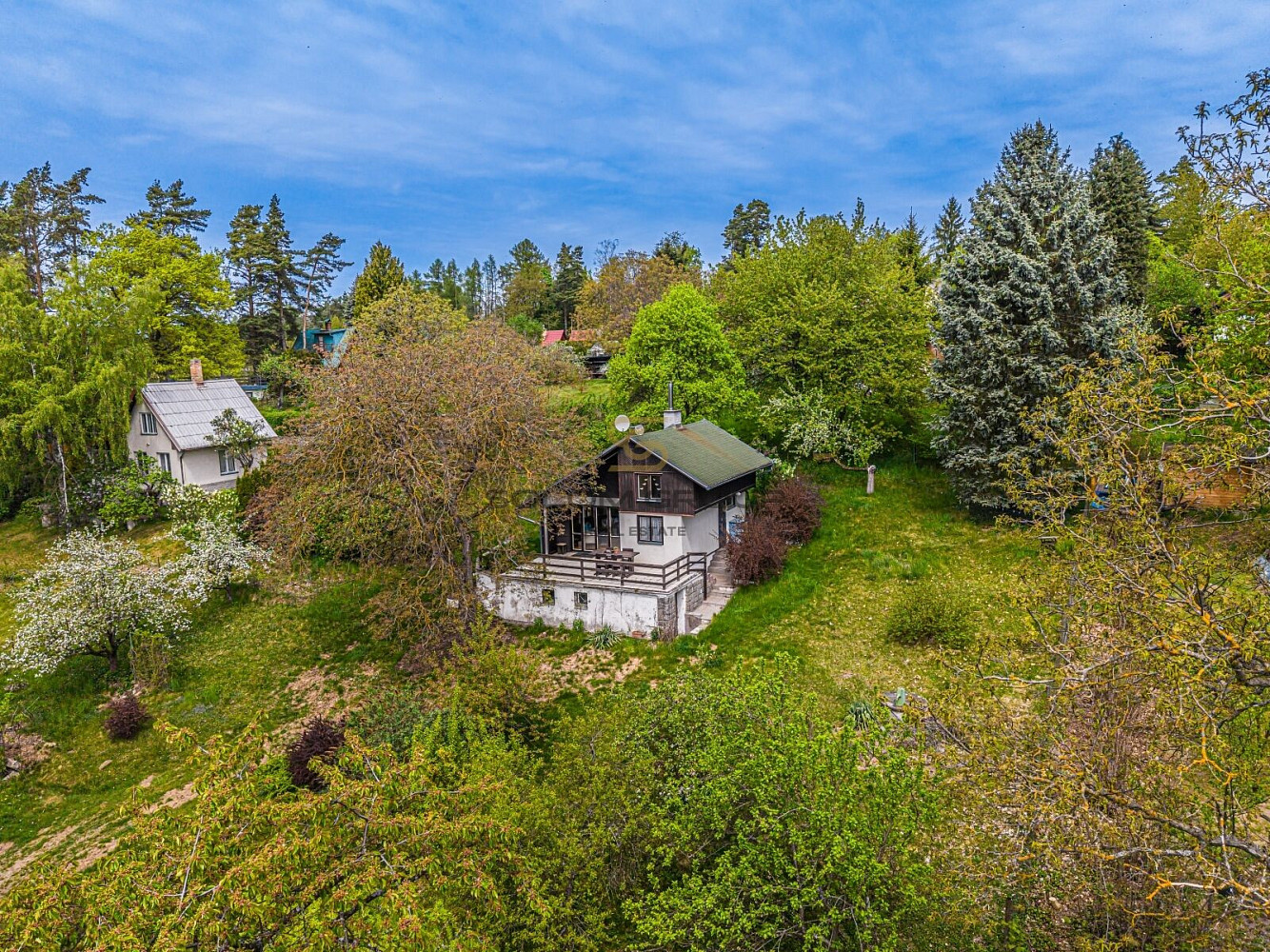Prodej chaty/chalupy 100 m² s pozemkem 1 592 m² — photo 2