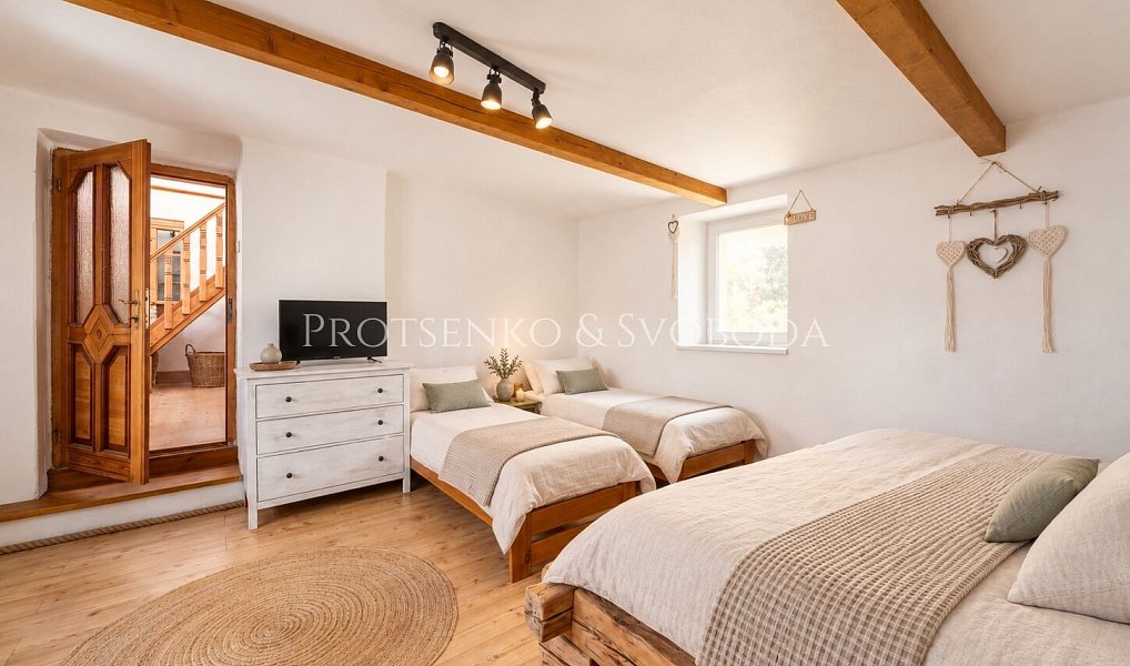 Prodej nájemního domu, činžáku 174 m², Hluboká nad Vltavou – náhled fotky 13