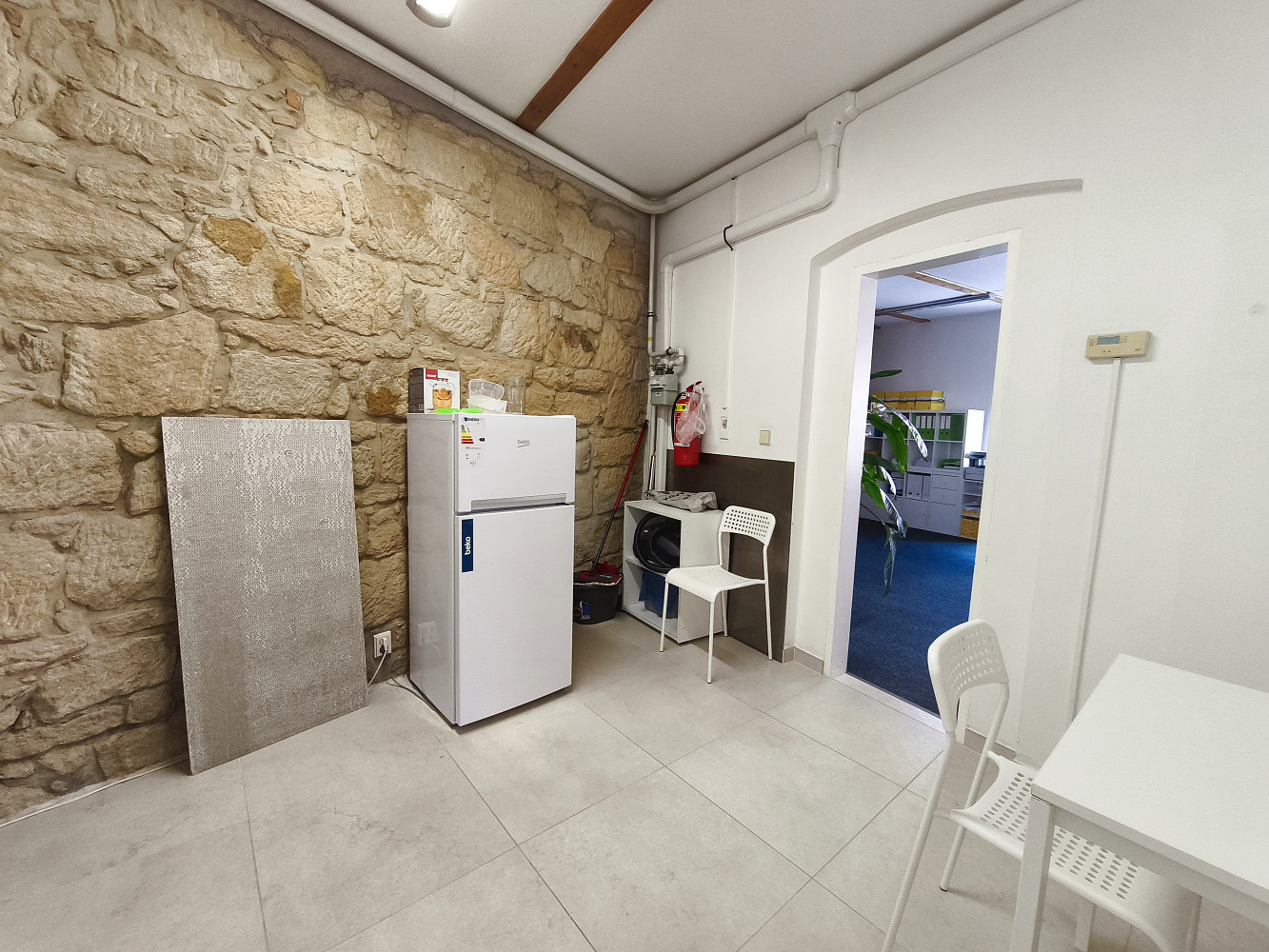 Pronájem kanceláře 73 m² – fotografie 5